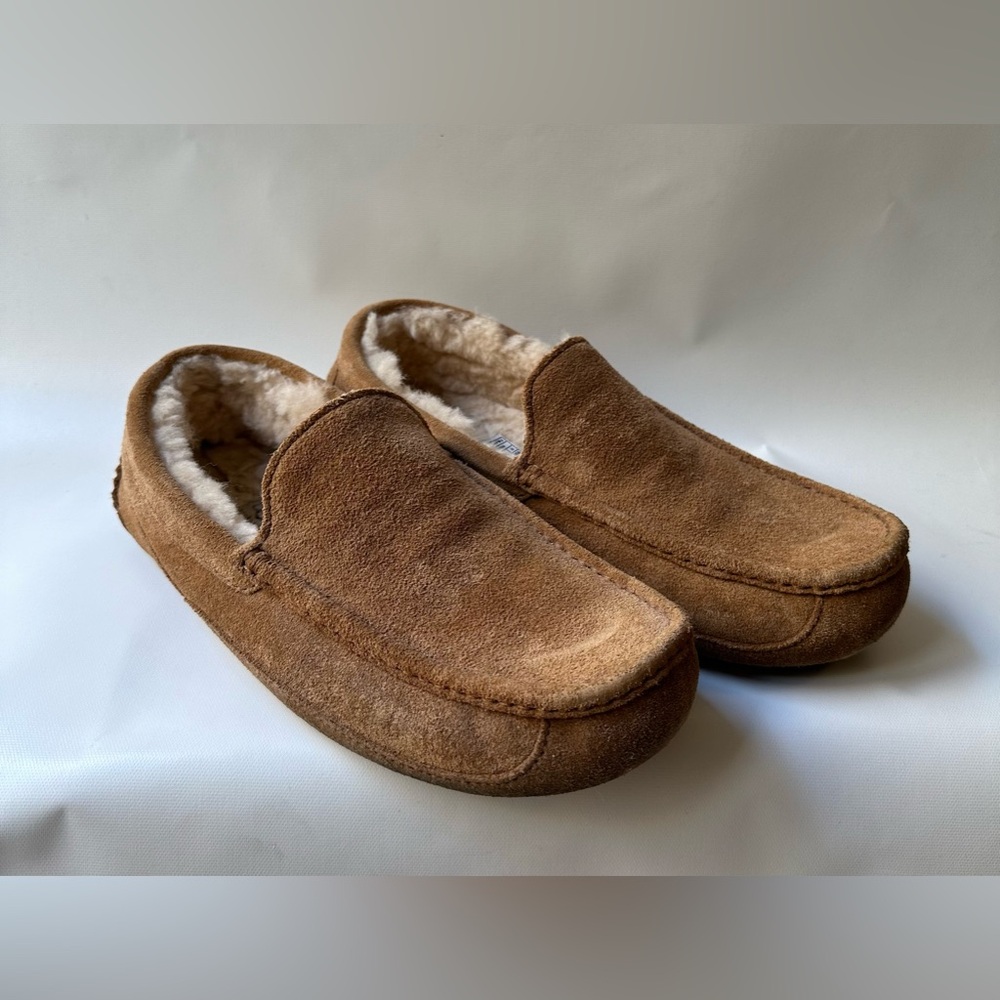 Men’s Nice Pre Owned UGG Rubber Bottom Sherpa Slippers Loafer Size 11